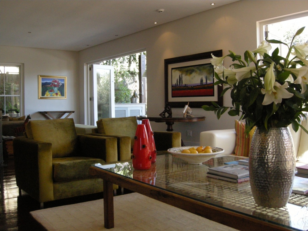 Four Rosmead thumbnail 1